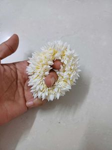 Flower Shaped Claw &amp; Hair Bow