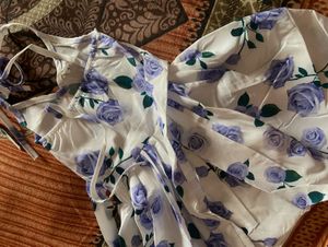 white floral flower 🌹