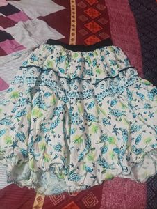 Short Skirts   20inch  Back Par Dorry Bhi H Bandhn
