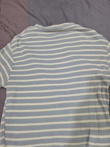 T-shirt Top