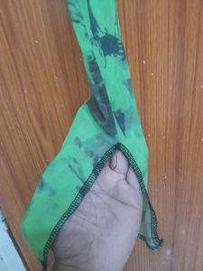 Green tee (Free cami top)