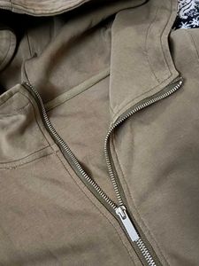 olive green zipper jecket