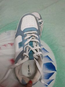 Zudio Sneakers