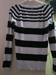 Women&#39;s Full Sleeve T Shirt