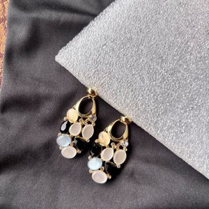 Elegant Oval Drop Earrings