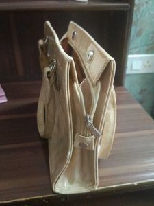 Women handbags