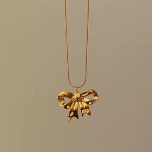 Gold Bow Pendant Necklace | Anti tarnish, water re