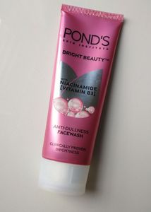 Pond's Bright Beauty Facewash