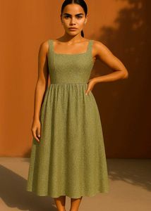 Pretty Sequenced Midi Dress Size 32