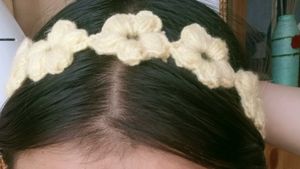 crochet Floral Headband