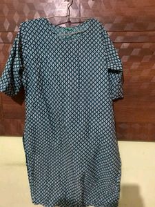 Green & White Patterned Kurti