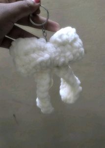 Handmade white ribbon bow keychain