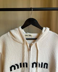 Miu MiuOff-white Zipper