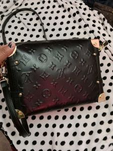 LOUIS VUITTON PARIS Black Sling Bag