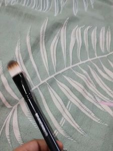 BRANDINN13 Brush