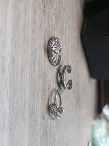 Silver Tone Ring Set