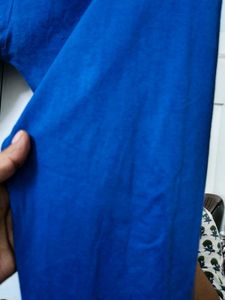 Blue Printed Rayon Kurti With Free Srishti Legging