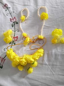 Floral Haldi Jewelry Set