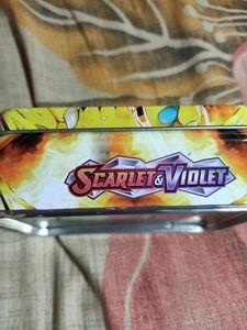 Scarlet And Violet Pokemon Tin With Golden Cards