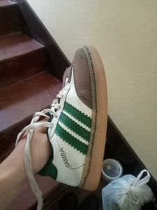 Adidas Samba Sneakers