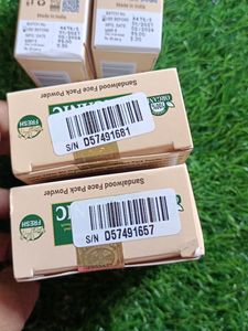 Indus Valley Bio Organic Sandalwood Face Pack