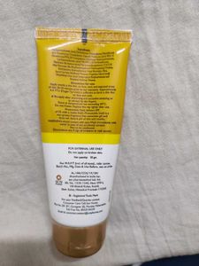 Photostable Gold SPF 55 PA+++ Sunscreen