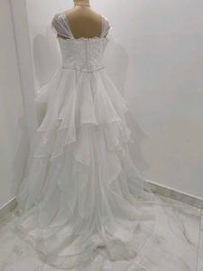 Elegant Wedding Gown