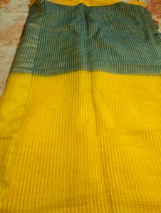Elegant Saree 💛⚡
