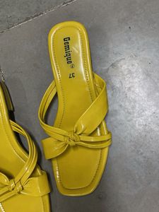 Yellow Gemique Knot Sandals