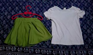 Girl&#39;s Outfit Set