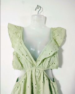 2 Beautiful Dress