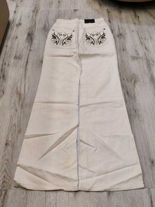 Ma2578 Sabrin bootcut jeans waist 26 inches