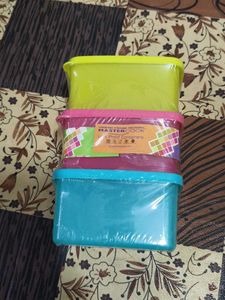 leak proof container set