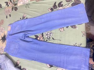 Straight Jeans