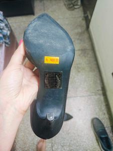 Bata Black Pointed Heels