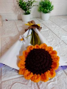 Crochet Sunflower Bouquet