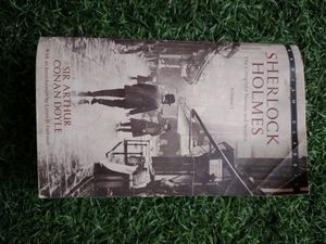 Sherlock Holmes Volume 1