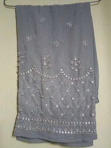 Set Of Embroidered Kurta And Pajama