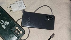 Samsung Smartphone - Great Condition!