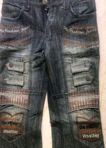ATTRACTIVE SHIRT WITH ULTRA FASHION DARK BLUE JEAN