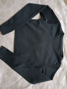 Black Long Sleeve Crop Top