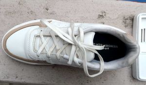 Campus White Casual Shoes