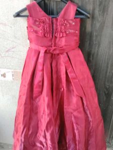 Elegant Red Party Dress