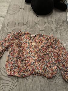 Floral Ruffle Crop Top