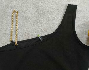 🖤 Luxe 1-Shoulder Black Crop Top+Goldchain Accent