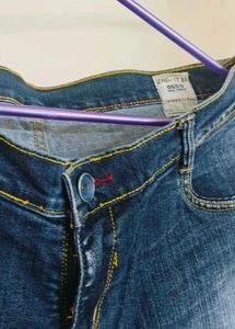 Dark Blue 3/4th Jean