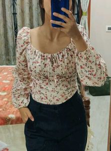 Floral Puff Sleeve Top
