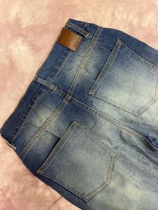 Street9 Blue Denim Jeans with Slit Hem – Size 26