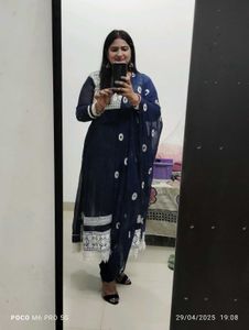 XXL Elegant Blue &amp; White Embroidered Salwar Kameez