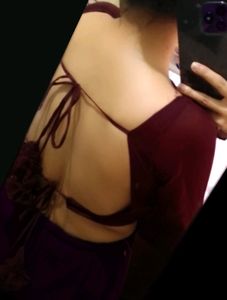 Wine Colour Sweetheart Neck Backless Blouse